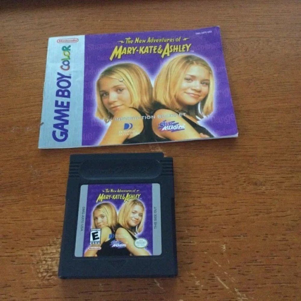 Nintendo The New Adventures of Mary Kate & Ashley Game Boy Color w/Booklet ⭐️